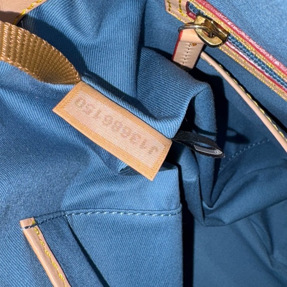 Dooney & Bourke Satchel - Picture 4 of 11